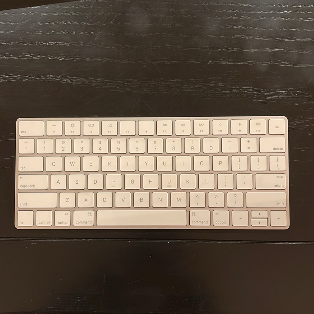 Apple Magic Keyboard - Picture 3 of 4
